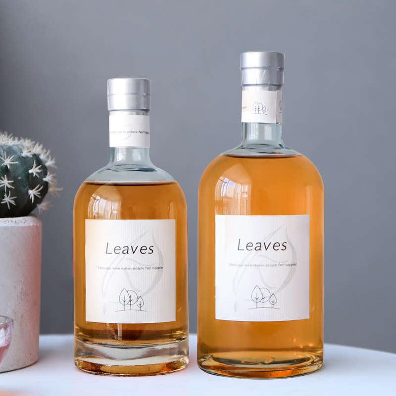 厂家直销高档定制伏特加玻璃瓶