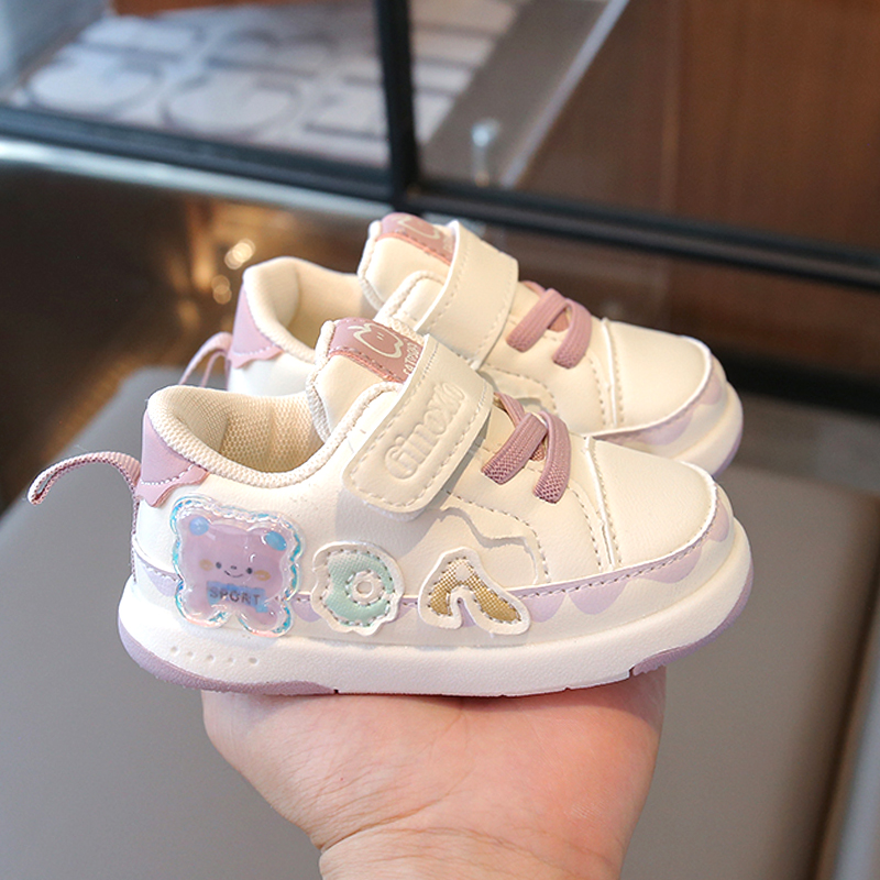 春秋女宝宝学步鞋0一1-4岁婴儿鞋子软底女童小白板鞋皮面秋季童鞋