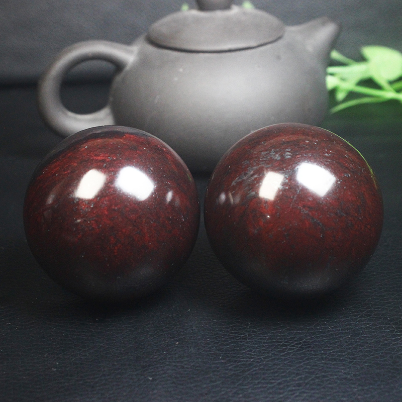 正品桂林鸡血玉乾坤料手把件健身球纯天然玉石鸡血石带证书一对