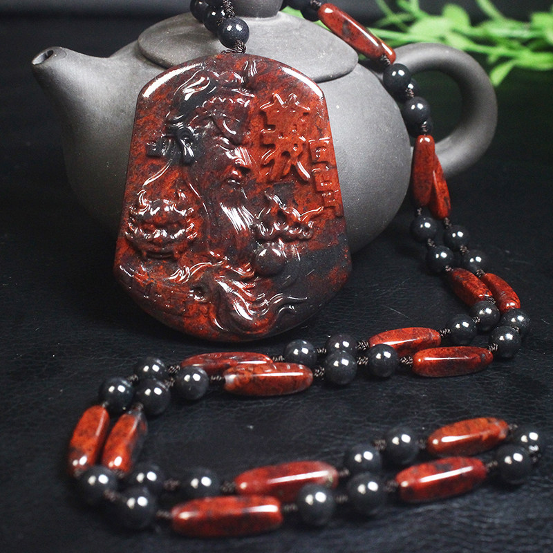 正品桂林鸡血玉乾坤料吊坠关公像项链挂件天然红玉石带证书
