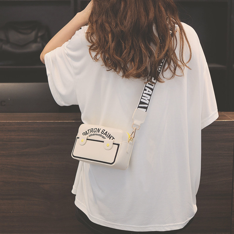 小众设计女士包包轻奢新款潮时尚2023高级感百搭质感爆款网红斜挎