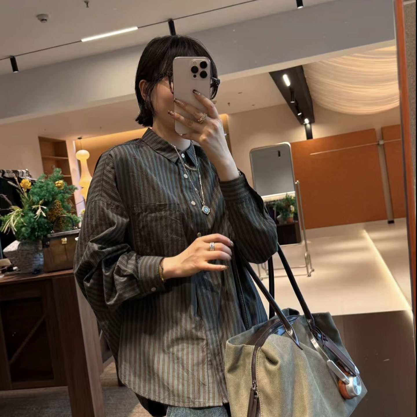 欧货设计感条纹宽松休闲翻领衬衫秋季新款慵懒风时尚百搭上衣女装
