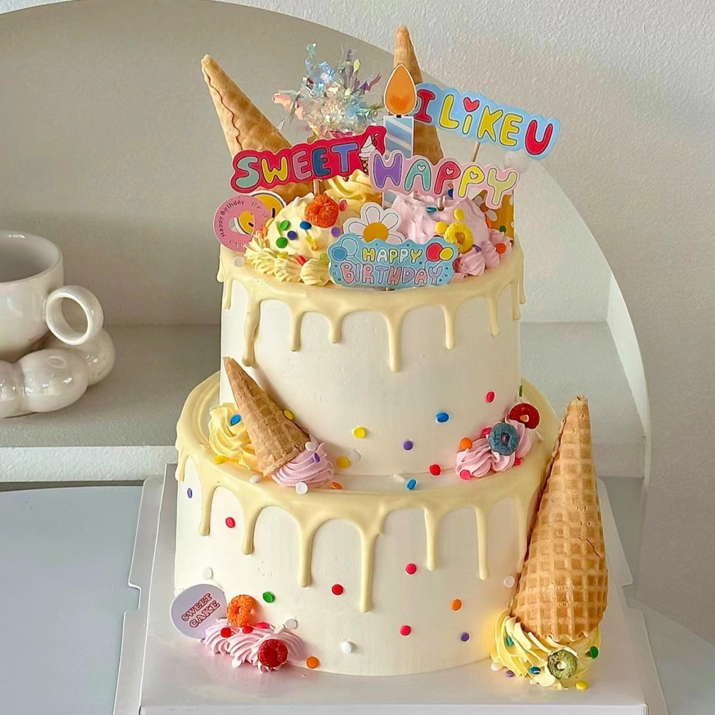 网红ins风冰淇淋甜筒蛋糕装饰摆件复古可爱儿童生日装扮蛋糕插牌