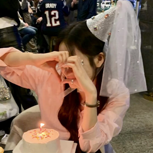 ins风钻石珍珠网纱生日帽头饰成人儿童网红派对布置拍照道具