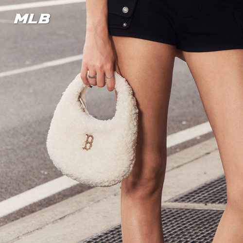 MLB复古百搭休闲可调节斜挎包