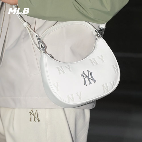 MLB官方 男女时尚百搭印刻迷你老花斜挎包26春季新款CRMM1/BQM01