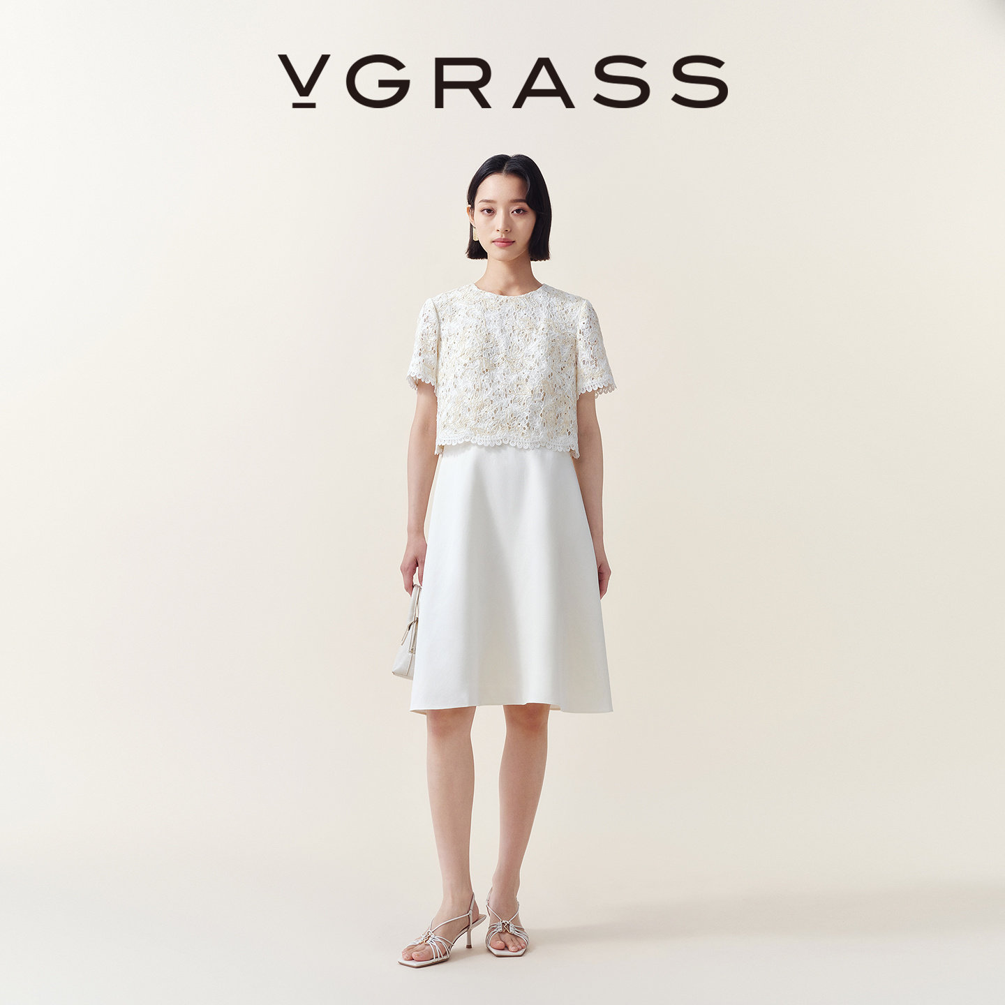 VGRASS维格娜丝26夏新品重工刺绣蕾丝绣花截断式假两件连衣裙白色