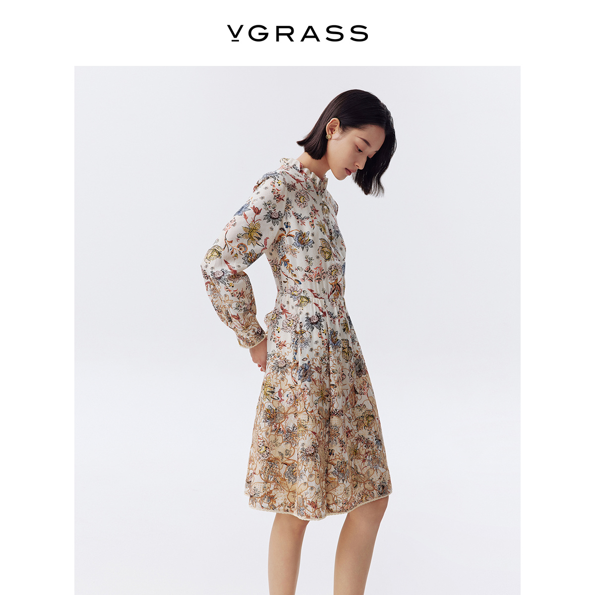 VGRASS定位渐变刺绣X收腰连衣裙