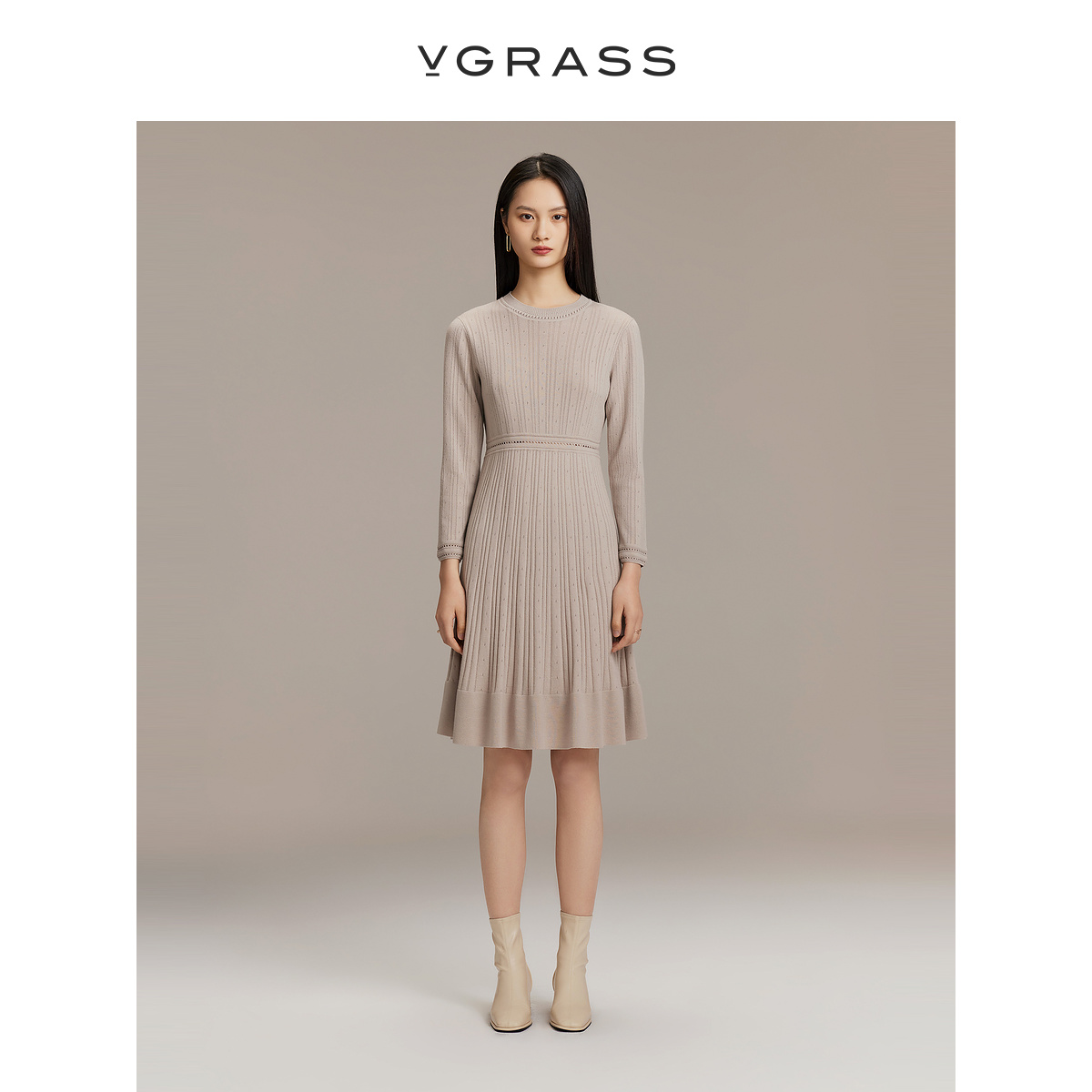 VGRASS原色针织羊毛连衣裙冬季新款气质收腰显瘦针织裙VZL3N42560