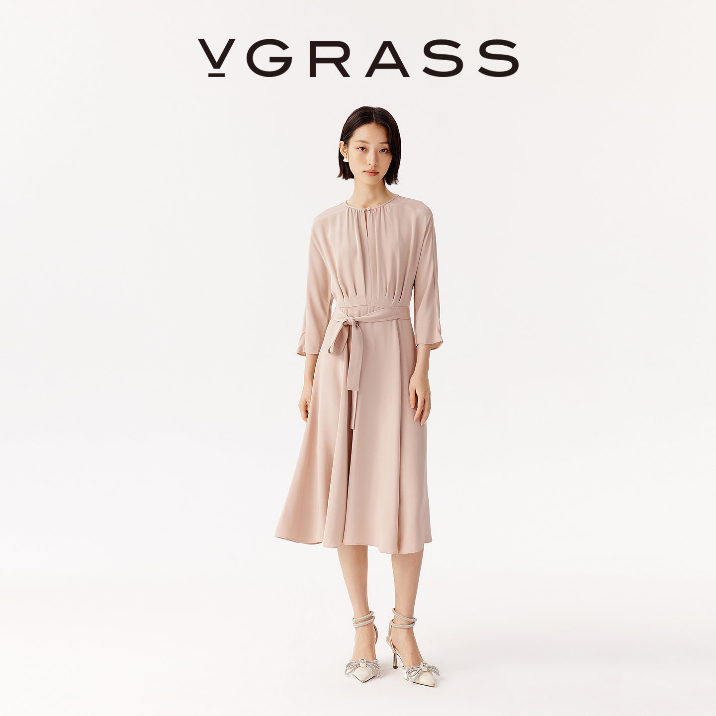 VGRASS秋冬新款28MM重绉桑蚕丝面料温柔优雅收腰褶皱连衣裙