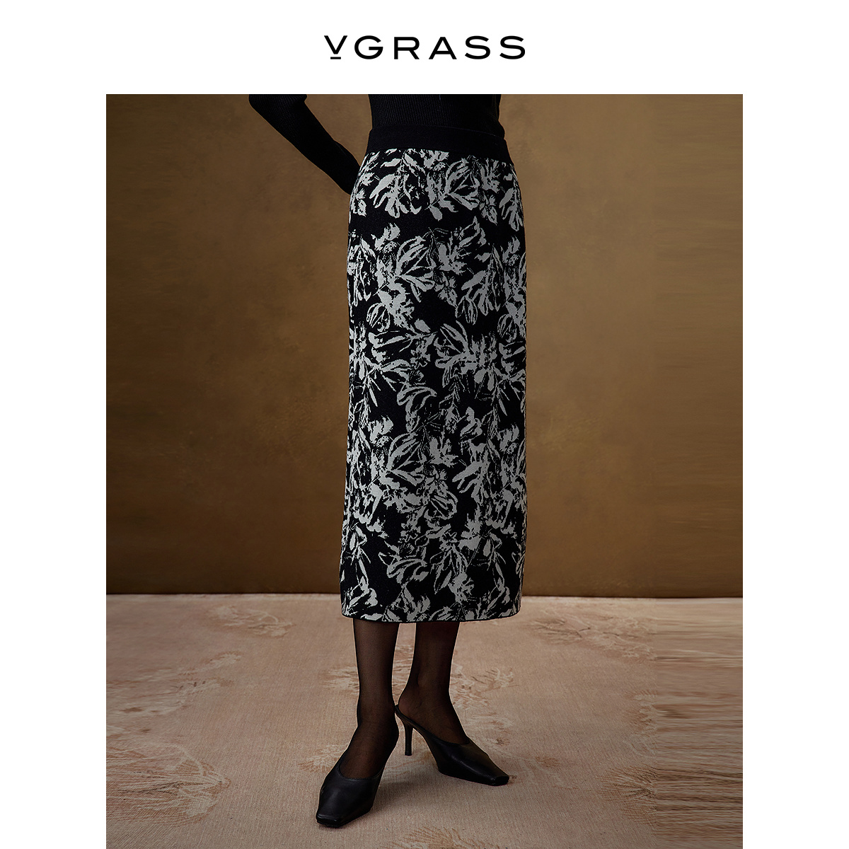 VGRASS绵羊毛混纺提花针织半裙