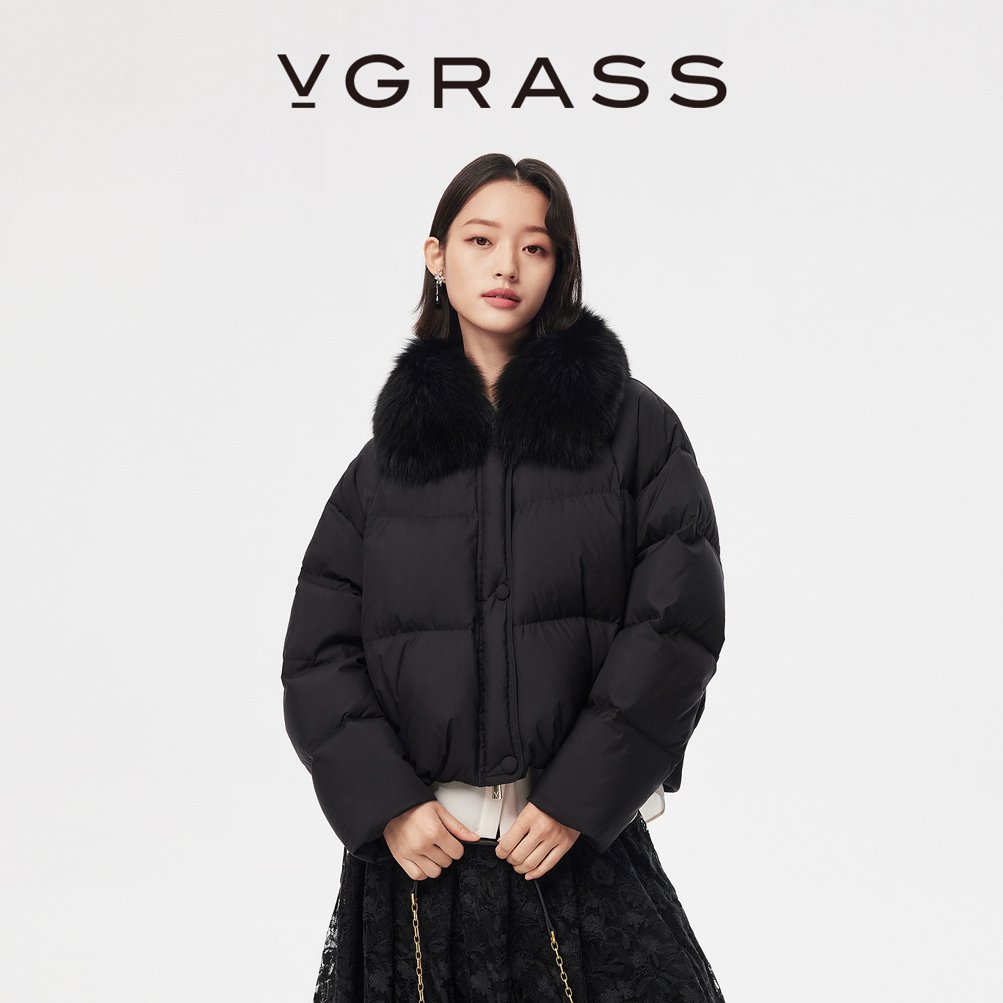 【马上有戏】VGRASS25冬季新款狐狸毛领宽松90白鹅绒短款羽绒服女