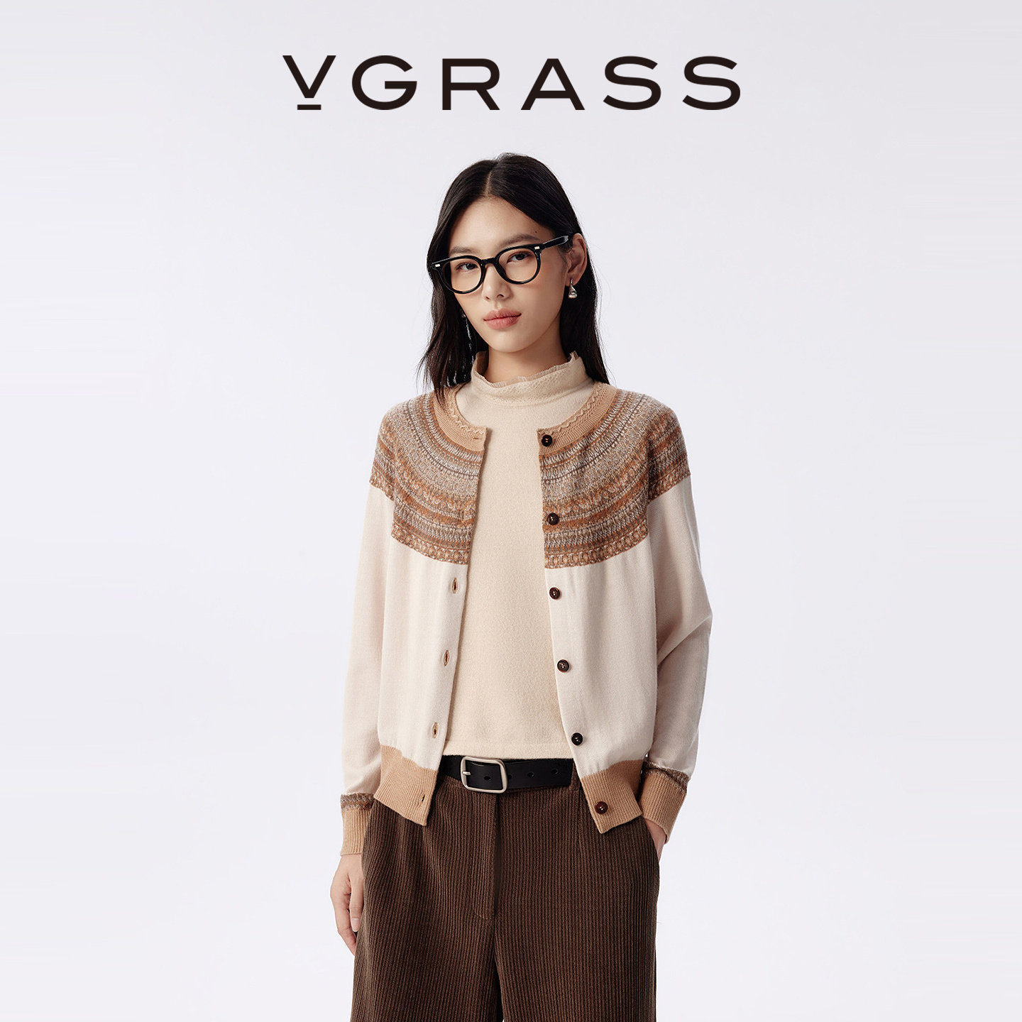 VGRASS25秋冬新款多色纱费尔岛云肩提花复古气质圆领针织开衫长袖