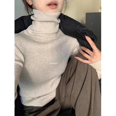 韩系高领软糯针织打底衫