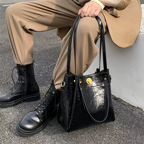 Портативная демисезонная сумка