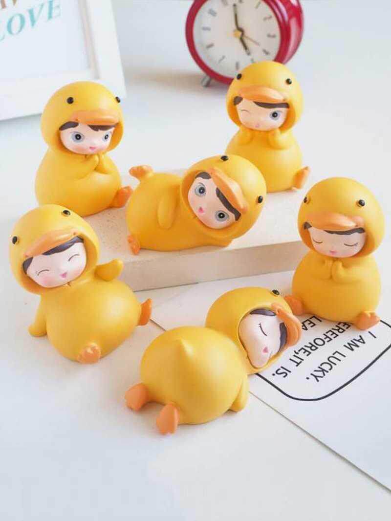 可爱小黄鸭摆件啵啵鸭汽车内装饰品创意办公室少女心房间桌面摆设