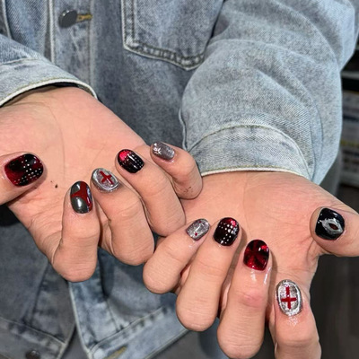 暗焰圣典红黑铆钉闪片甲