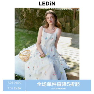 新款 乐町植物碎花吊带连衣裙女25年春季 宽肩带设计遮肉显瘦方领裙