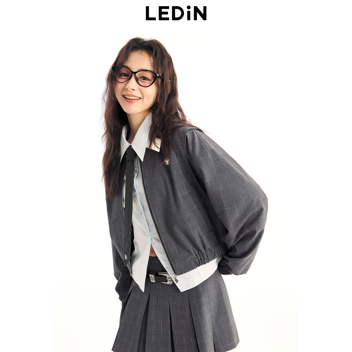 乐町中性风常规肌理夹克便服女秋