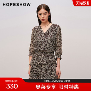 红袖2025秋季新款女装 花卉印花不对称荷叶边拼接中袖V领连衣裙