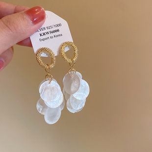 皎贝金曳~天然贝壳长款流苏耳环女高级感显脸小夸张耳饰海边度假