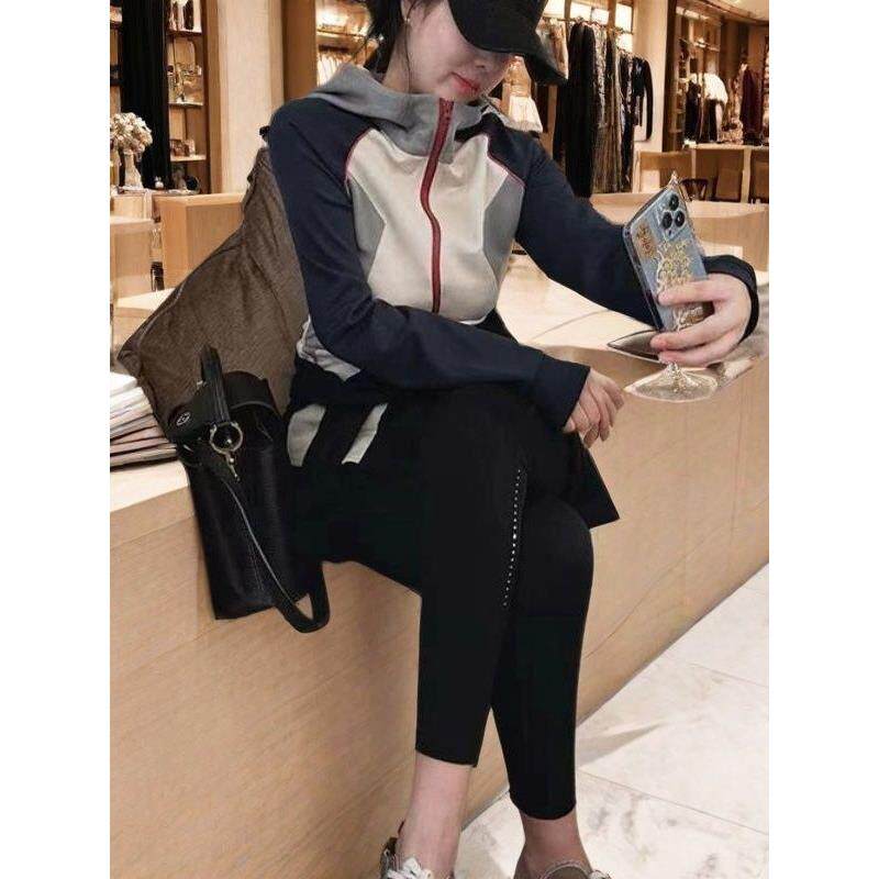 2025春秋新款设计感撞色插肩袖连帽卫衣外套女防晒服上衣太空棉
