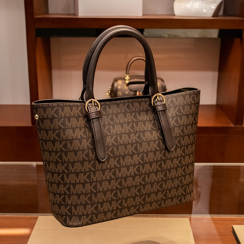 Female bag 2022 new pattern Korean Edition personality Messenger Totes capacity fashion portable printing The single shoulder bag Versatilein the Leather/Lady bags/Men's bag, 女士包袋新, 托特包 category - from Buy2taobao.com to provide professional Taobao agent buy service