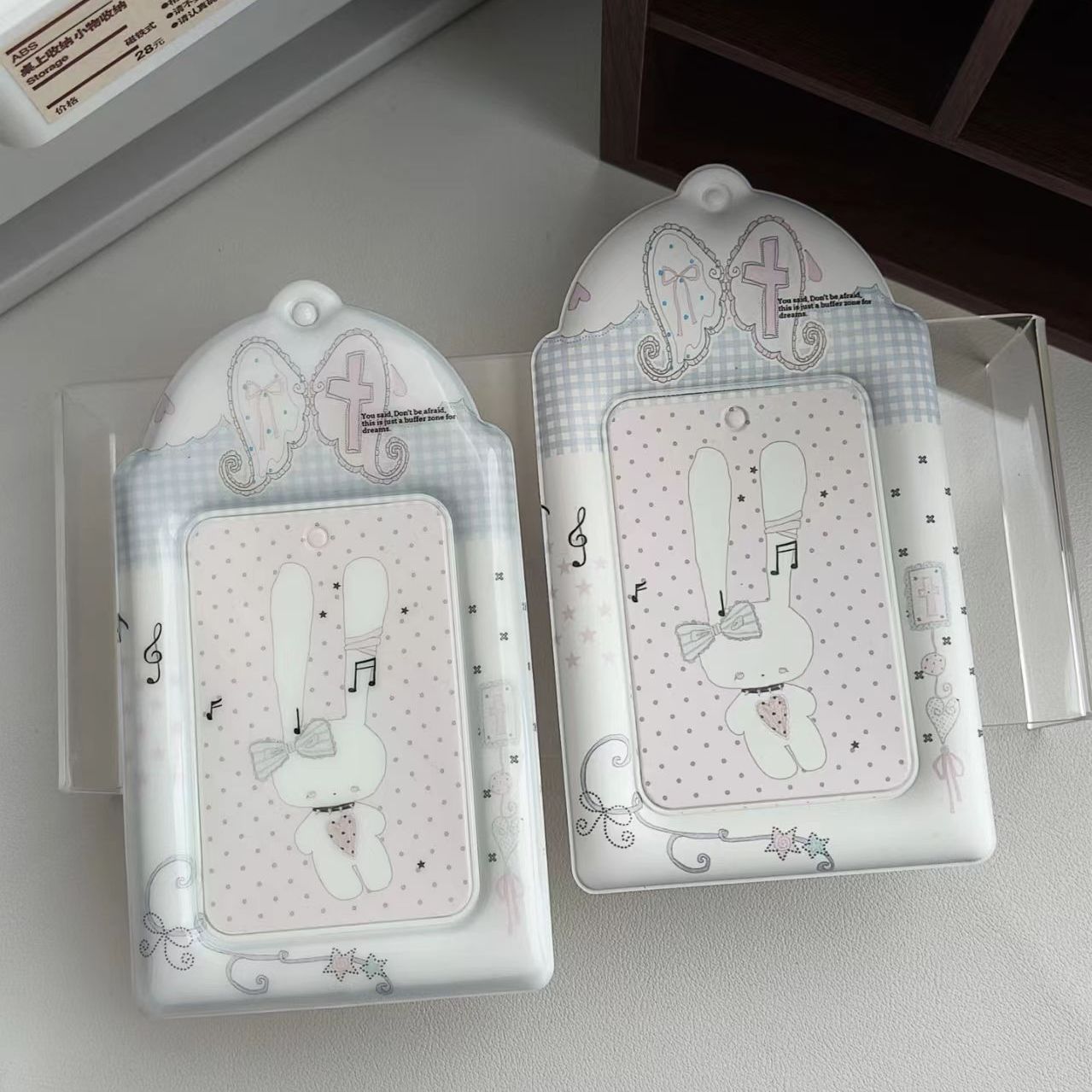 新款创意兔子可爱风PVC卡套追星爱豆三寸小卡展示收纳挂件PVC卡套