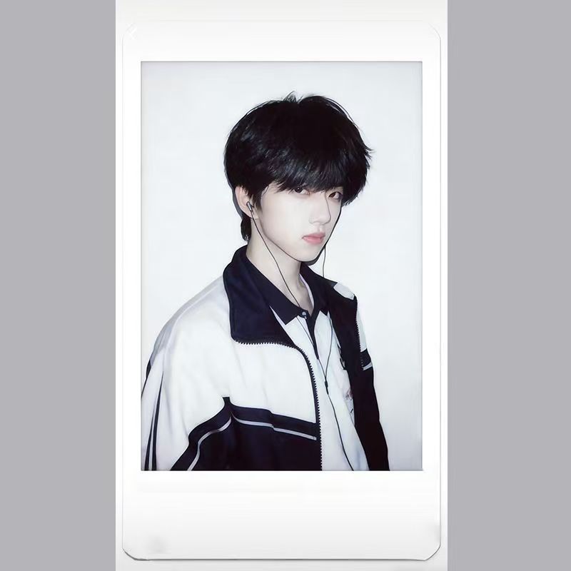 新款张函瑞周边自印拍立得三寸小卡LOMO卡送朋友精美卡片收藏礼物