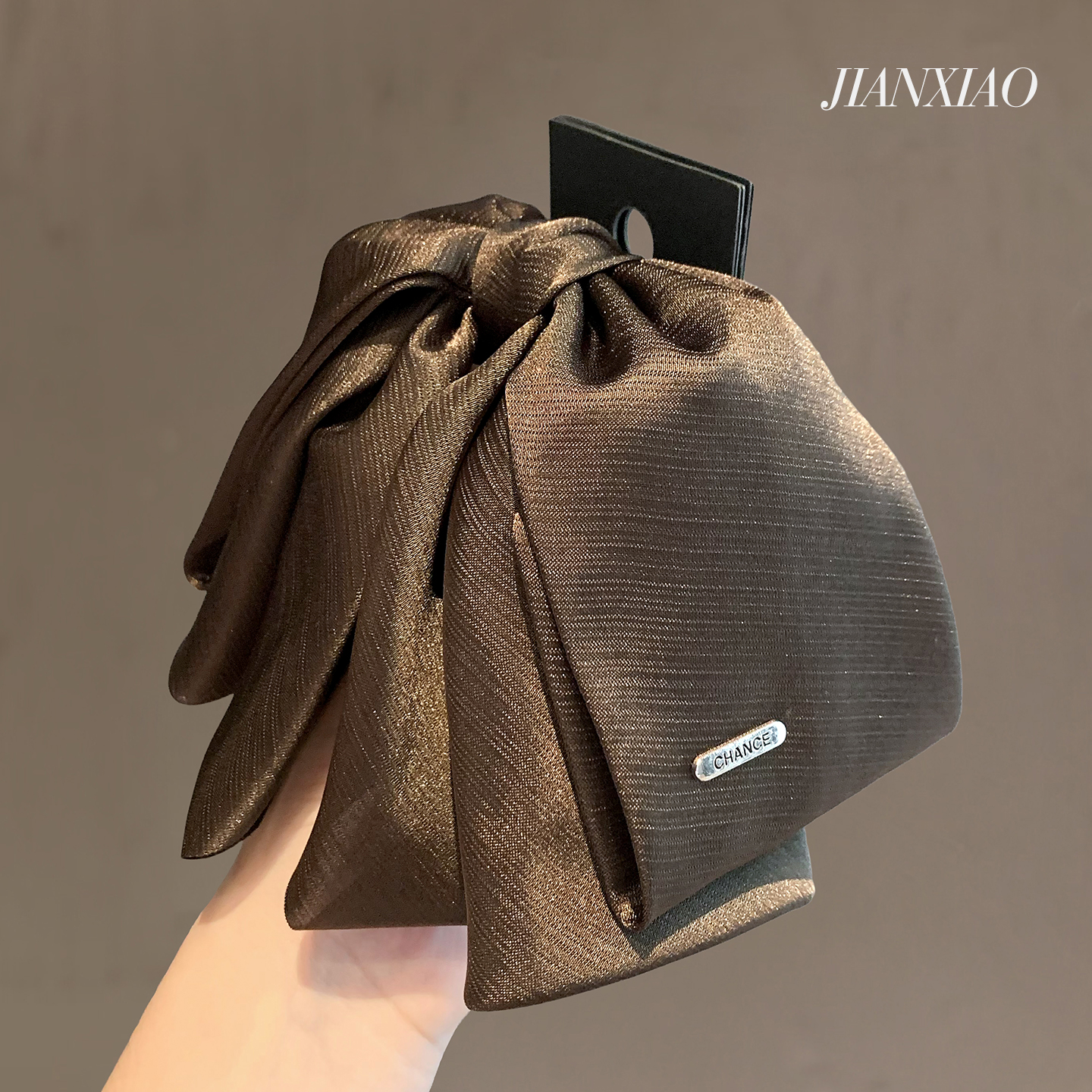 高级感纯色蝴蝶结气质优雅半扎发夹低马尾夹通勤百搭鲨鱼夹子抓夹