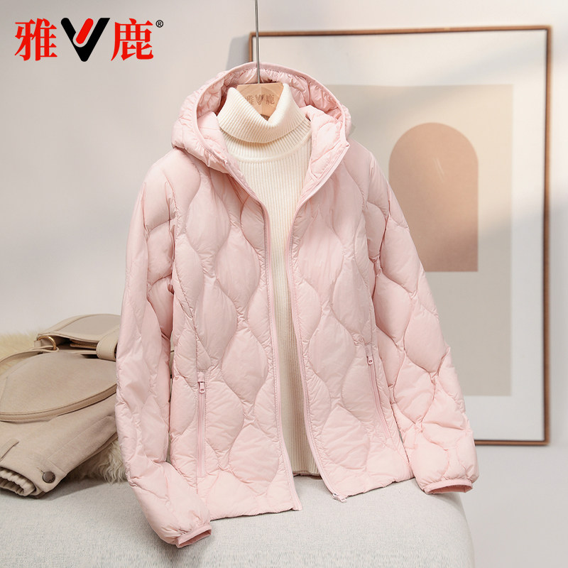 雅鹿百搭保暖通勤连帽羽绒服休闲