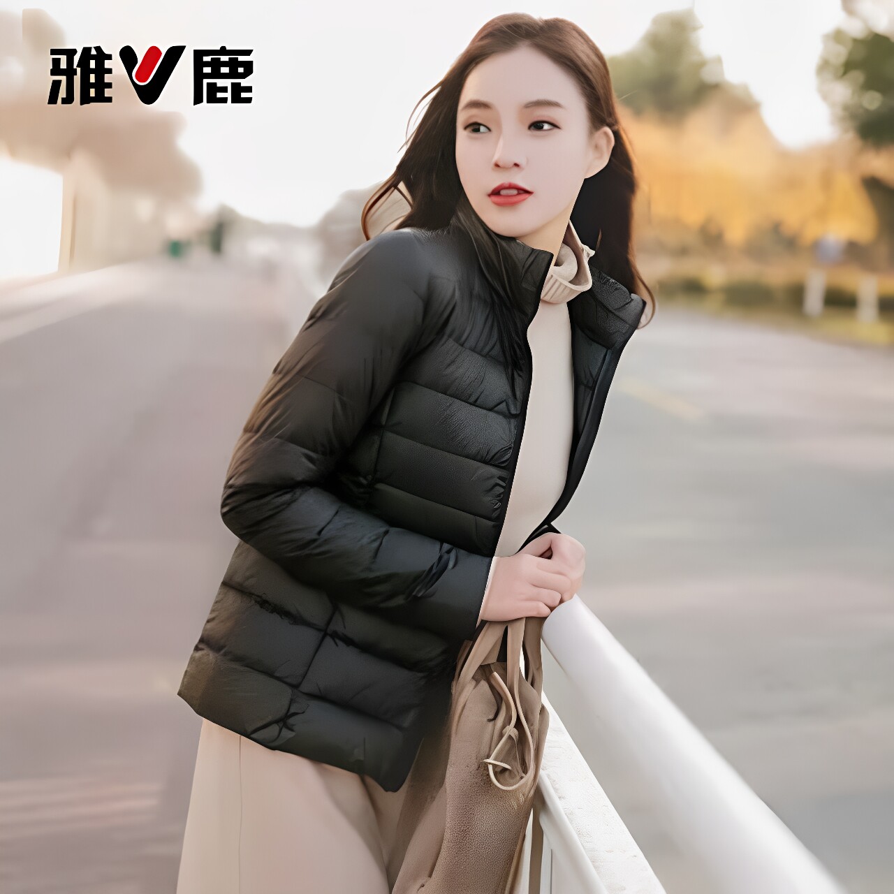 轻薄百搭大码雅鹿立领连帽详情页