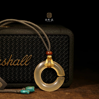 战国冰糖玛瑙吊坠18k黄金镶嵌原创设计款孤品老玉玦新中式平安老