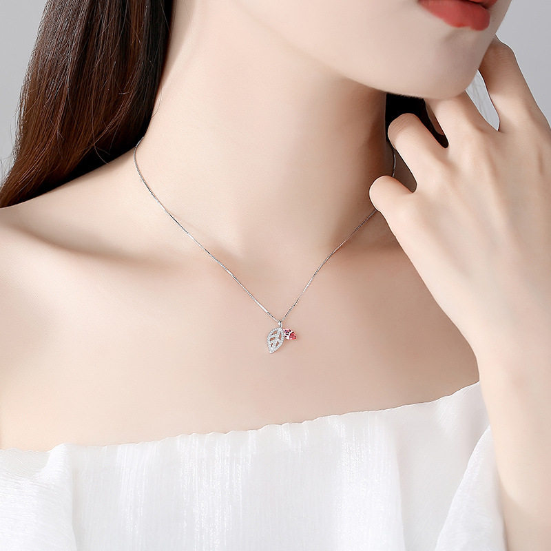 盛夏S925链吊饰品树叶纯施华锁骨洛水晶礼物送女友银项链女简约