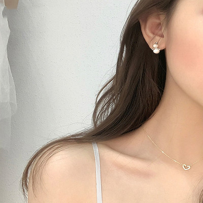 采用新款2019洛世奇耳饰女圣诞施华气质珍珠冬季银耳钉潮纯银元素