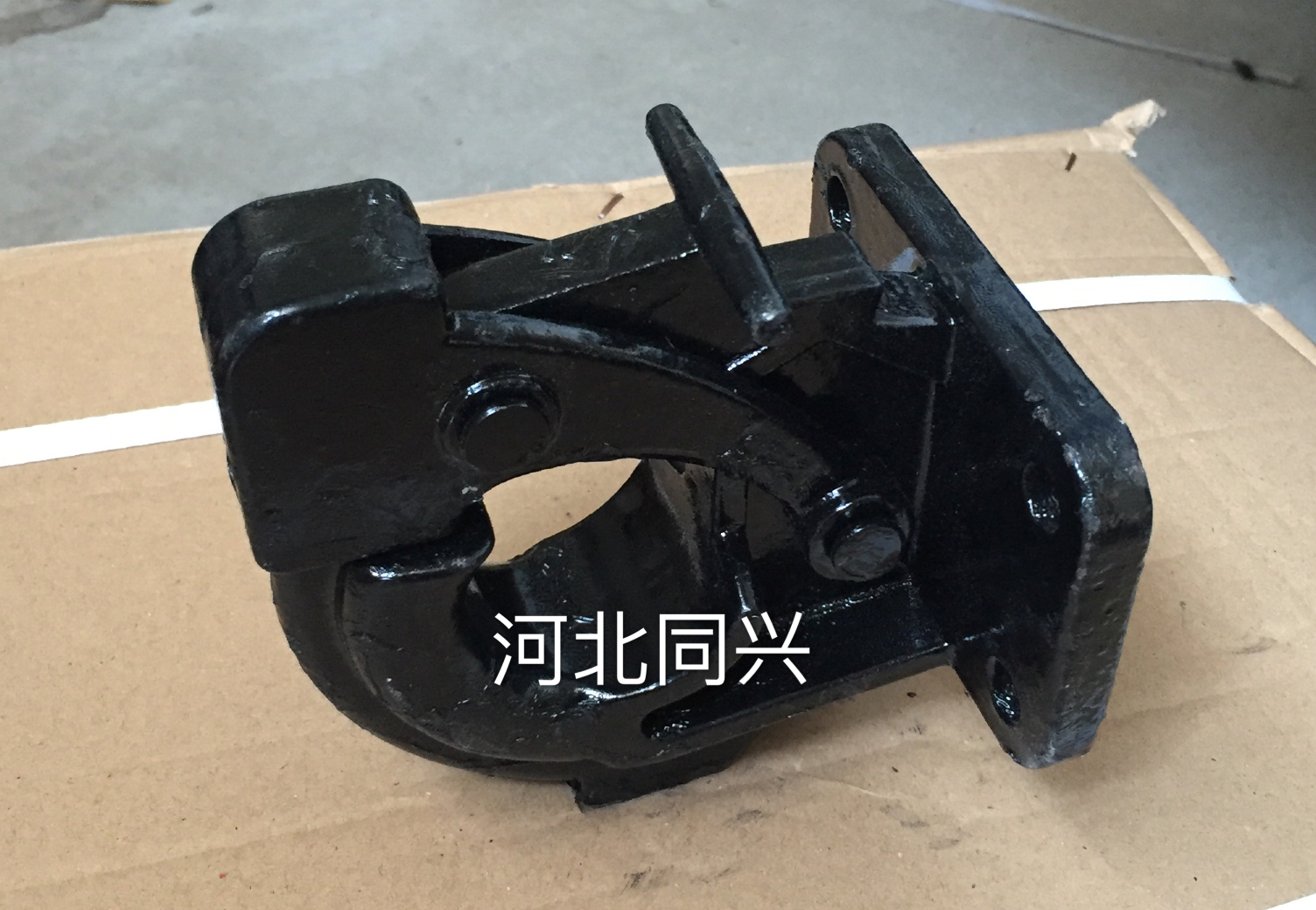 北京吉普212/2021VJ/2023/2024/战旗/角斗士后拖车钩/牵引钩