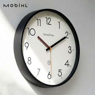2026新款客厅挂钟现代简约静音时钟表挂墙轻奢高级感家用卧室大气