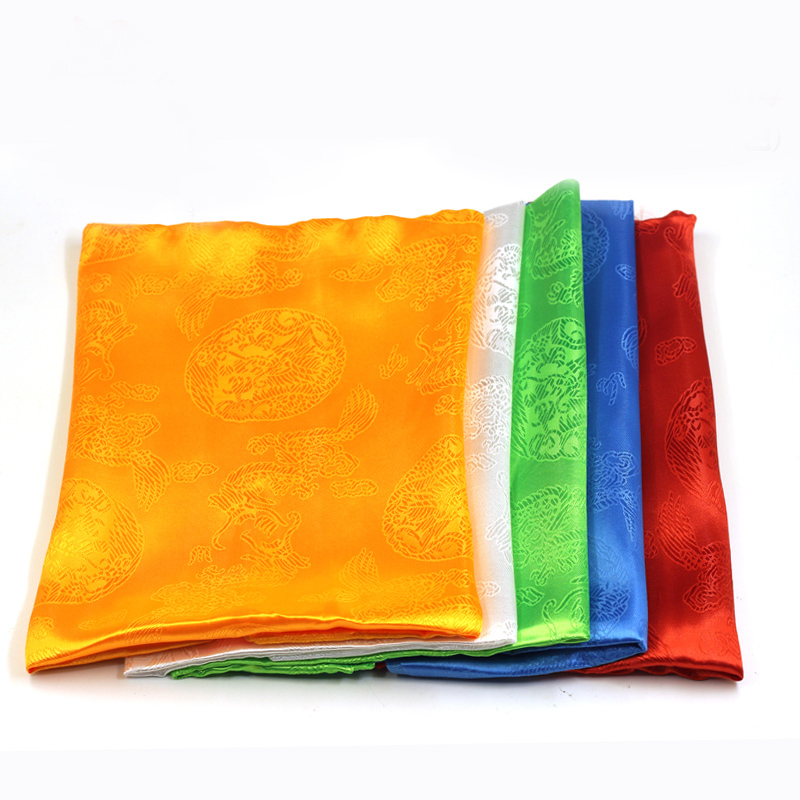 ¼ªÏéÊÎÆ·²ÊÉ«ÀñÒÇÓÃÆ· Î÷²ØÌỨÁú·ï¹þ´ï²Ø×å·ð½ÌÅúÁ¿·¢150cm*23c