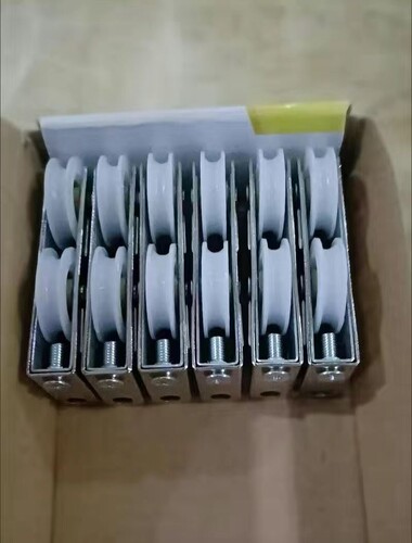 龙轮828不锈钢滚轮推拉门90型滑轮窗轮子轴承窗户推拉窗窗尼828型