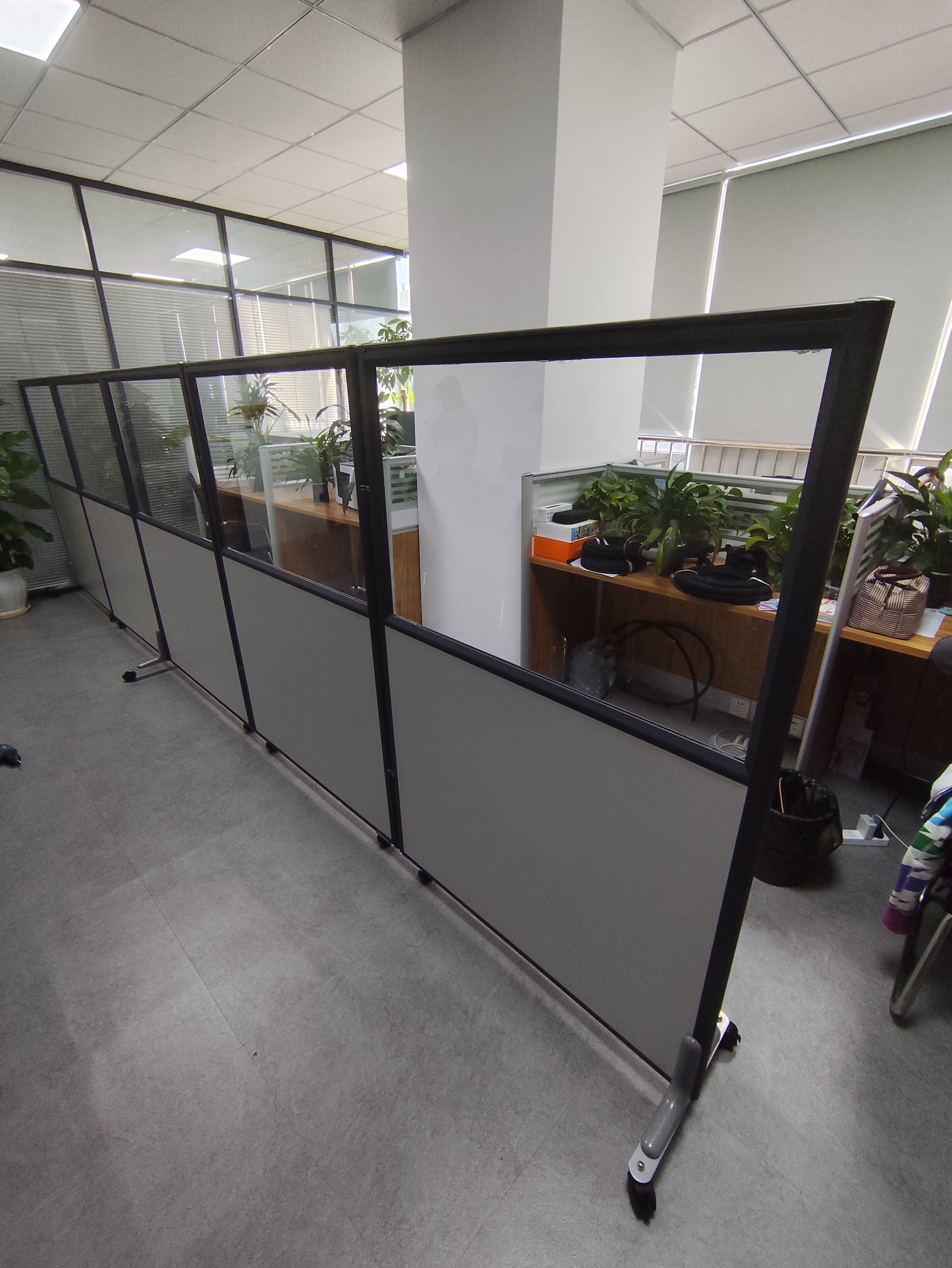 办公室屏风隔断墙铝合金公司屏风隔断墙1*1.5高折叠移动质保十年