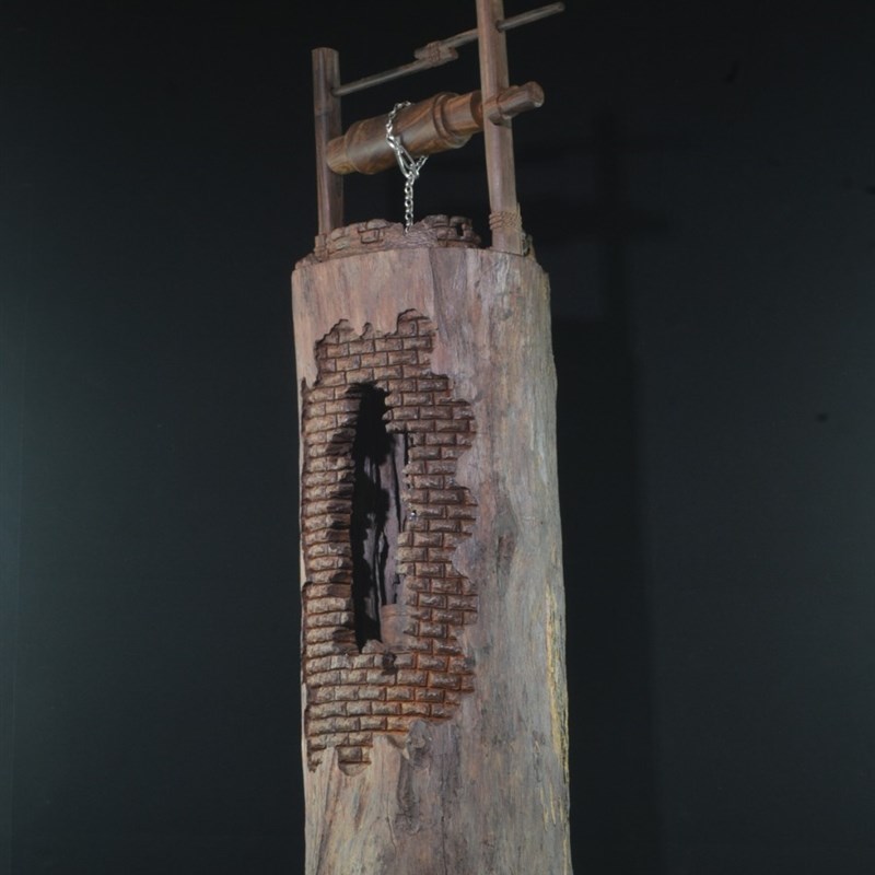 老挝大红酸枝水i井木雕复古风化老料红木枯木手工雕刻办公室大摆