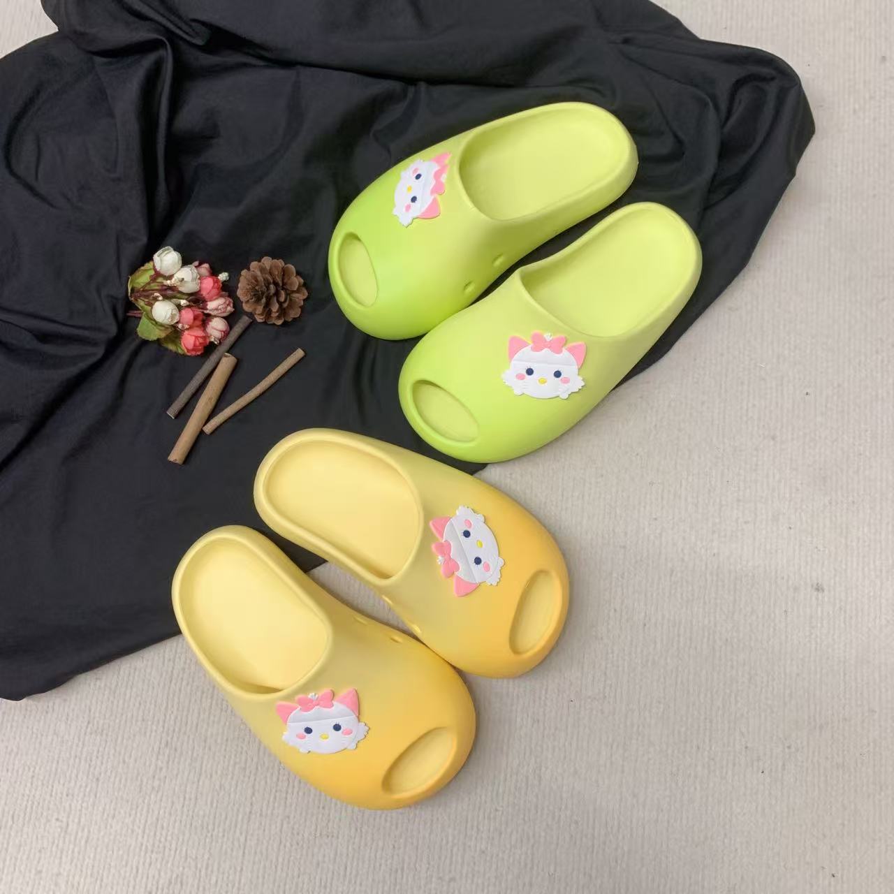 男女孩拖鞋可爱卡通猫咪厚底拖鞋
