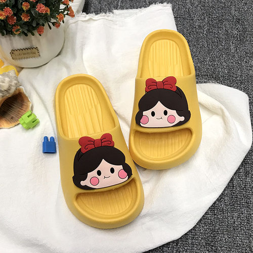 巧贝淘卡通女孩踩屎感凉拖鞋夏季