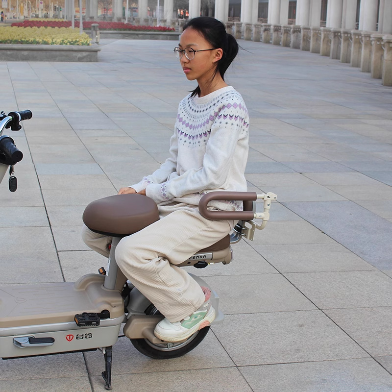 电动车儿童座椅后置小孩围栏扶手折叠座椅电瓶车宝宝专用安全坐椅