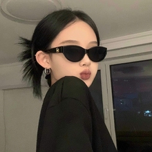 2025新款韩版椭圆形猫眼墨镜复古街拍港风辣妹眼镜女潮网红太阳镜