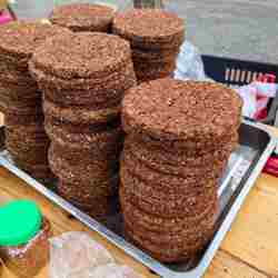 云南澜沧豆豉饼臭豆豉干饼农家自制调料下饭菜油炸香辣味5个包邮