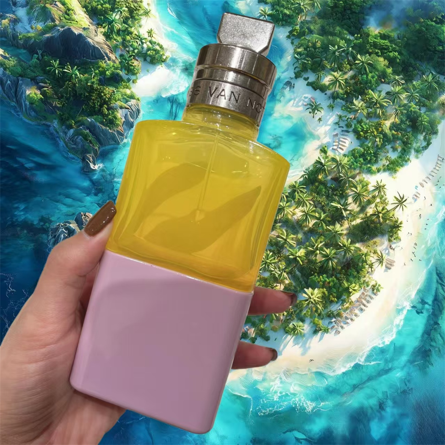 德赖斯范诺顿檀香绿意香水小样