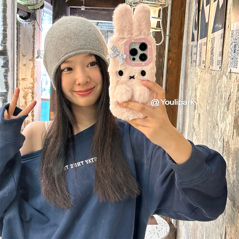 苹果手机壳可爱奶呼呼毛绒兔子女