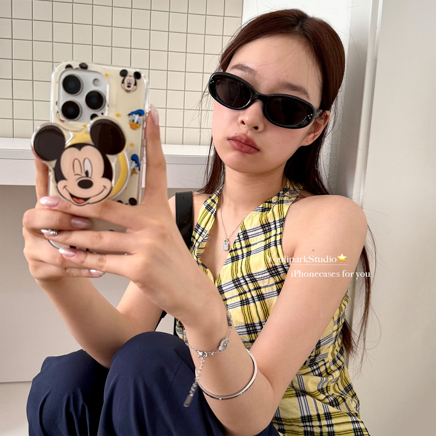 奶黄星星卡通磁吸支架苹果手机壳