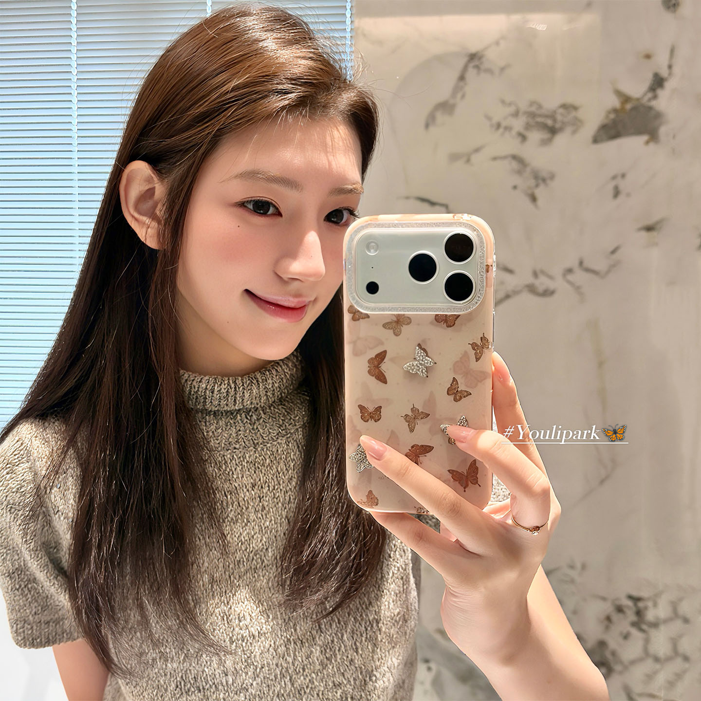 气质鎏金细闪立体蝴蝶苹果手机壳